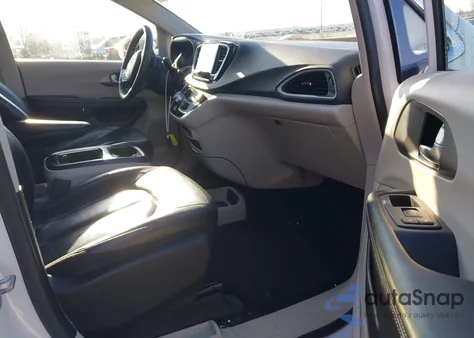 2022 Chrysler Pacifica Touring L from USA, damaged, VIN 2C4RC1BG6NR116282